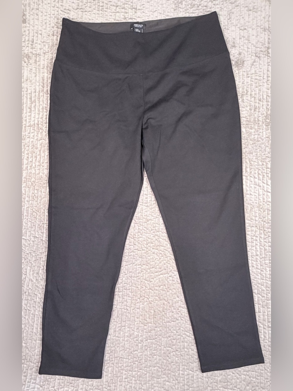 JONES & CO Tummy Control Slimming Crop Pants Black 2X Pull-On Stretch
